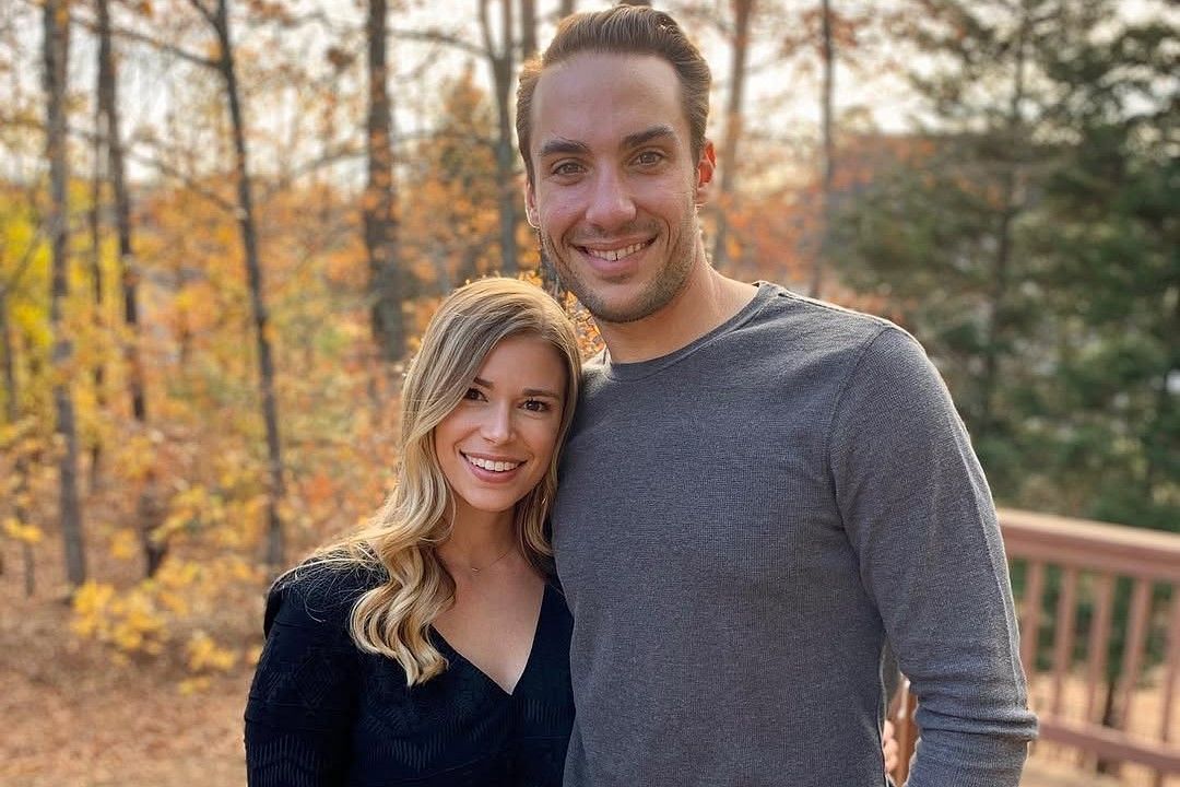 Matt Olson and Nicole Olson Pictures